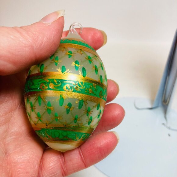 Vintage Polish Hand Blown Glass Egg Ornaments Painted Gold Green Blue as is - Picture 4 of 9